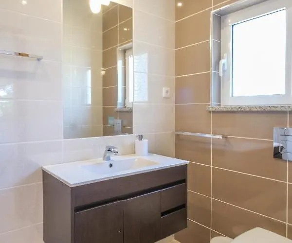 Cristo Iv Λάγος