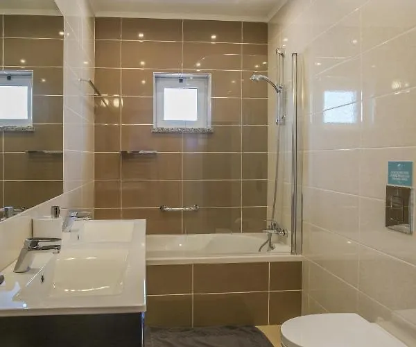 Cristo Iv 펜션 라고스