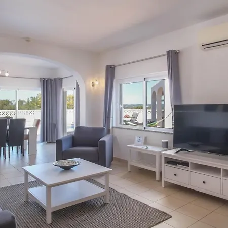 Cristo Iv Holiday home *