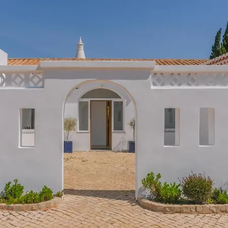 Cristo Iv Holiday home Lagos